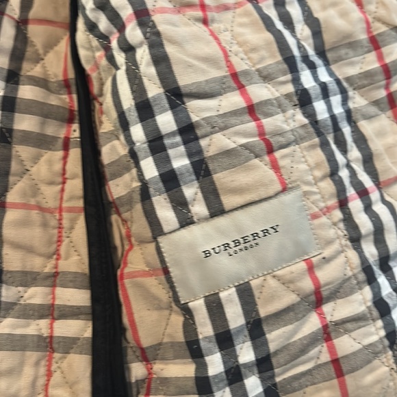 Burberry thin jacket - Picture 3 of 12